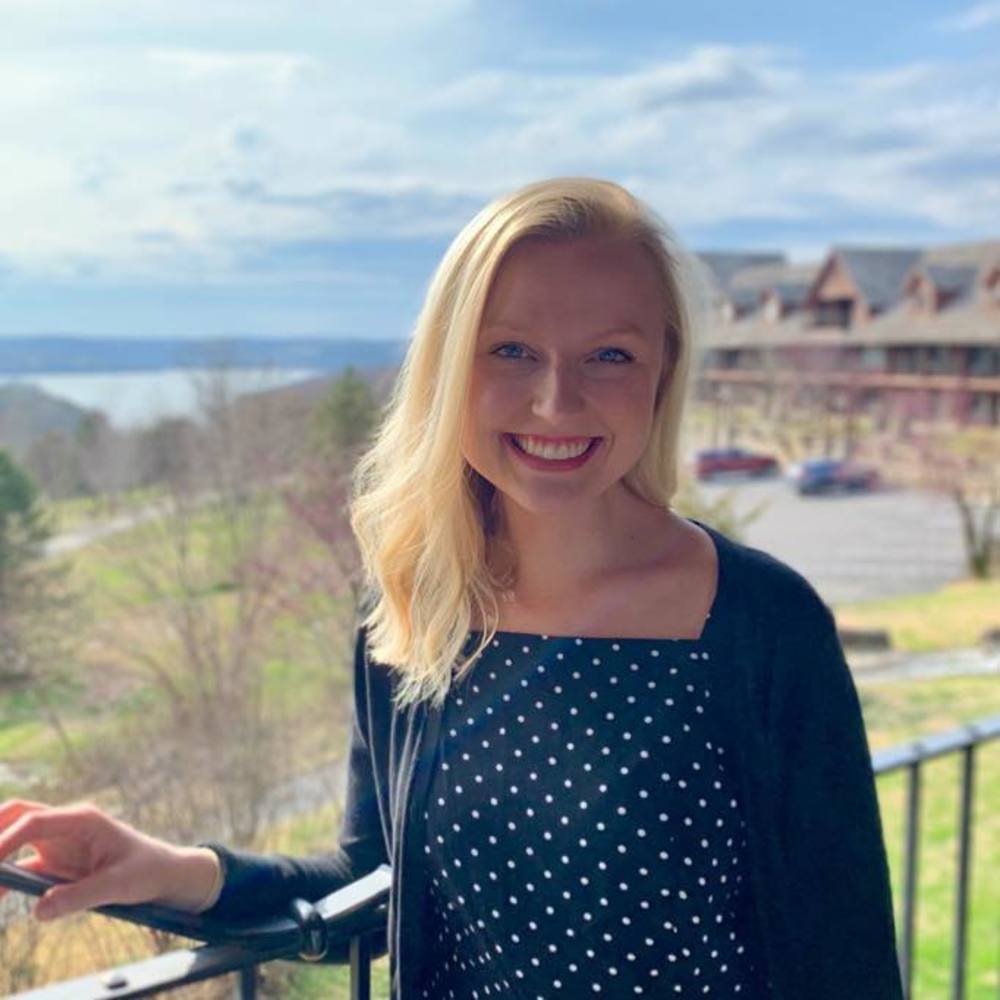 Meet your Posher, Jessica